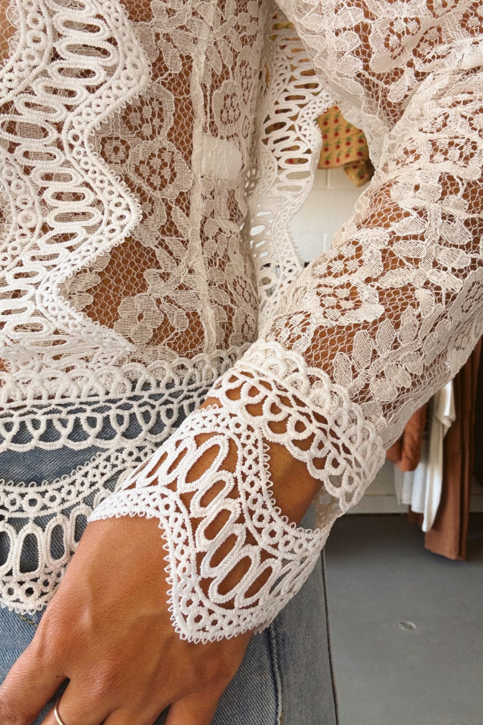 Lace Crop